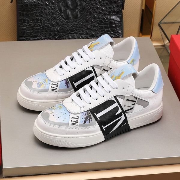 2020 c6 mens classic casual shoes leather lace-up fashion luxury designer shoes handsome mens sneakers original box, Black
2020 c6 mens classic casual shoes leather lace-up fashion luxury designer shoes handsome mens sneakers original box, Black