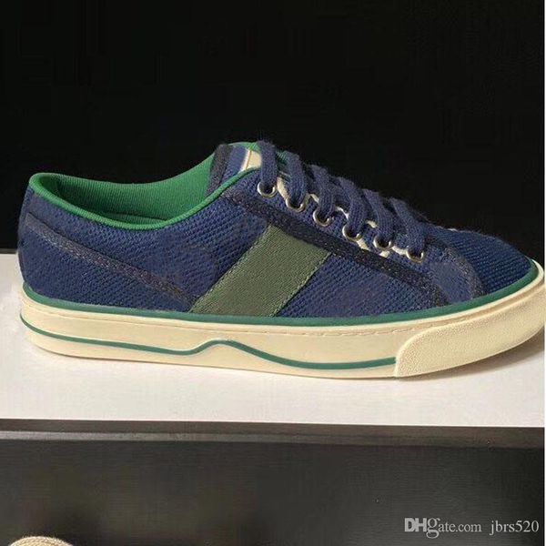 men casual shoes women travel 100% leather lace-up sneaker fashion lady designer running trainers letters woman shoe flat printed, Black
men casual shoes women travel 100% leather lace-up sneaker fashion lady designer running trainers letters woman shoe flat printed, Black