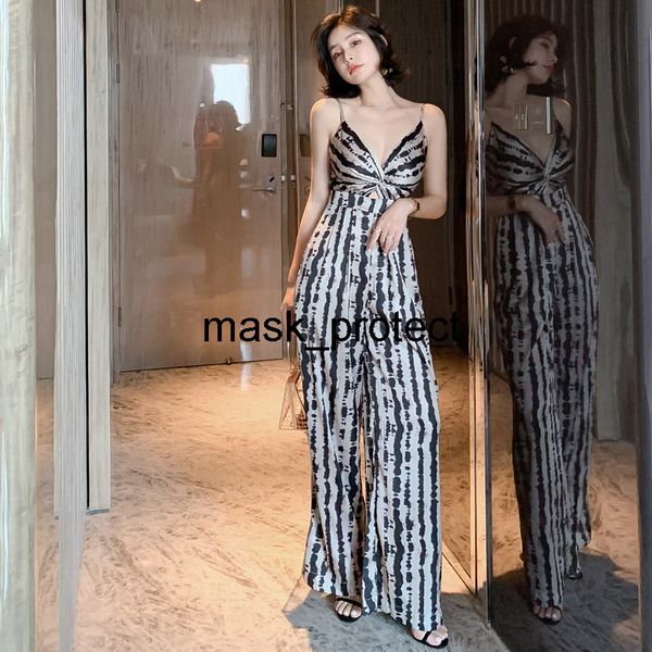 sling jumpsuit v-neck skinny mop pants female leopard print silky vertical straight wide leg pants 1884, Black;white
sling jumpsuit v-neck skinny mop pants female leopard print silky vertical straight wide leg pants 1884, Black;white