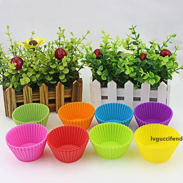 new fashion 7cm round silicone muffin box cake cake liner baking mold 9 colors randomly selected st112
new fashion 7cm round silicone muffin box cake cake liner baking mold 9 colors randomly selected st112