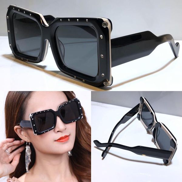 new fashion sunglasses 0689s square frame with small diamond sunglasses simple avant-garde popular style 0689 glasses with case, White;black
new fashion sunglasses 0689s square frame with small diamond sunglasses simple avant-garde popular style 0689 glasses with case, White;black