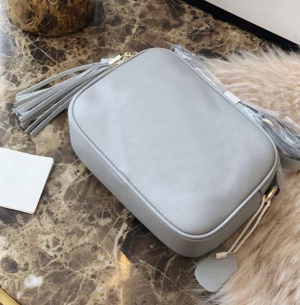 оптовая 2020 multicolor мешок камеры кисточка марки женщина женщина сумка crossbody shell сумка мода малая сумка сумка
оптовая 2020 multicolor мешок камеры кисточка марки женщина женщина сумка crossbody shell сумка мода малая сумка сумка