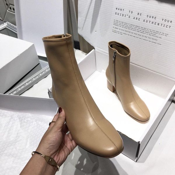2020c new high-end custom british style high help women's booties, trend wild high-heeled boots martin boots women
2020c new high-end custom british style high help women's booties, trend wild high-heeled boots martin boots women