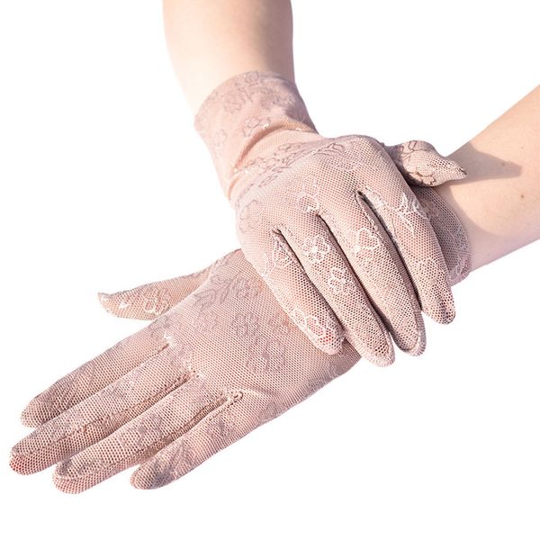 2020 party dressy women lady mittens accessories sunscreen summer full finger girls lace fashion gloves z0331, Silver
2020 party dressy women lady mittens accessories sunscreen summer full finger girls lace fashion gloves z0331, Silver