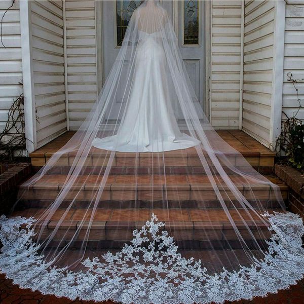 custom made chapel length bridal veils appliqued white ivory tull long wedding veils 2020 vestido de noiva longo wedding veil, Black
custom made chapel length bridal veils appliqued white ivory tull long wedding veils 2020 vestido de noiva longo wedding veil, Black