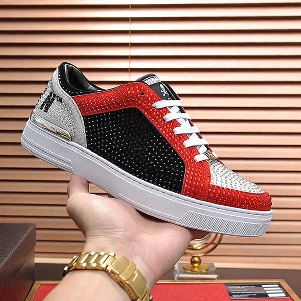 new men shoes fashion design blingbling lo -sneakers crystal patchwork mens shoes sneakers fashion flats herren -schuhe luxury sale
new men shoes fashion design blingbling lo -sneakers crystal patchwork mens shoes sneakers fashion flats herren -schuhe luxury sale