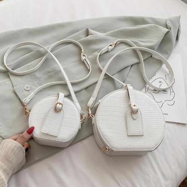 crocodile pattern round crossbody bag 2020 new high-quality leather women's designer handbag mini travel shoulder messenger bag
crocodile pattern round crossbody bag 2020 new high-quality leather women's designer handbag mini travel shoulder messenger bag