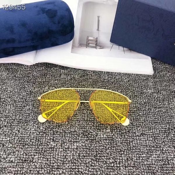 2020 5color g brand high-quality men's sunglasses style new casual glasses unique design fine plate temples, White;black
2020 5color g brand high-quality men's sunglasses style new casual glasses unique design fine plate temples, White;black