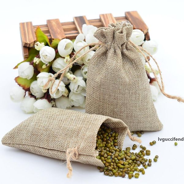 wholesale 7x9cm 50pcs mini burlap jute drawstring gift jewelry pouches bags for wedding favors christmas rustic accept customize
wholesale 7x9cm 50pcs mini burlap jute drawstring gift jewelry pouches bags for wedding favors christmas rustic accept customize