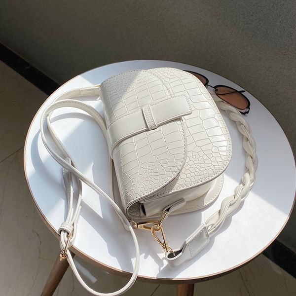 веревка плечевой ремень простой малый кожа pu crossbody сумки для женщин 2020 летний сплошной цвет плеча сумки saddle bag
веревка плечевой ремень простой малый кожа pu crossbody сумки для женщин 2020 летний сплошной цвет плеча сумки saddle bag