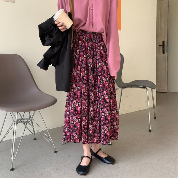 elastic waist chiffon elegant loose skirts new style 2020 print floral pleated women long high waist female skirt, Black
elastic waist chiffon elegant loose skirts new style 2020 print floral pleated women long high waist female skirt, Black