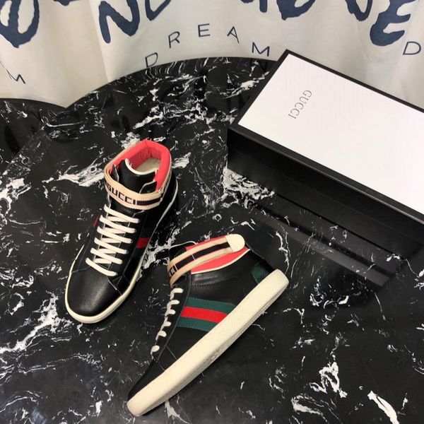 2021-2020a new trend leather casual shoes men and women outdoor sports shoes fashion wild party couple shoes ,size 35 -45, Black
2021-2020a new trend leather casual shoes men and women outdoor sports shoes fashion wild party couple shoes ,size 35 -45, Black