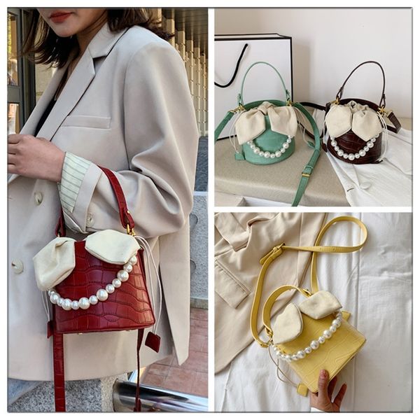 portable bucket strap shoulder strap 2020 popular high-end shoulder messenger bag women's all-match ins western style women's bag, White
portable bucket strap shoulder strap 2020 popular high-end shoulder messenger bag women's all-match ins western style women's bag, White