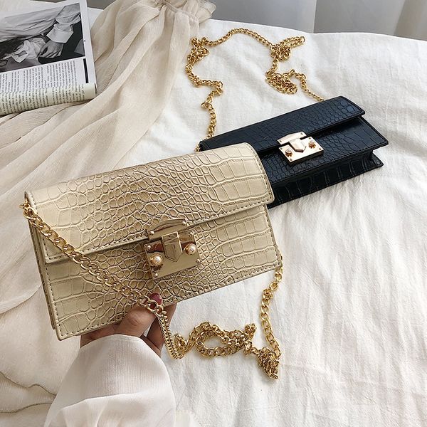 2020 fashion metal lock mini small square pack shoulder bag crossbody package clutch women designer wallet handbags bolsos mujer
2020 fashion metal lock mini small square pack shoulder bag crossbody package clutch women designer wallet handbags bolsos mujer