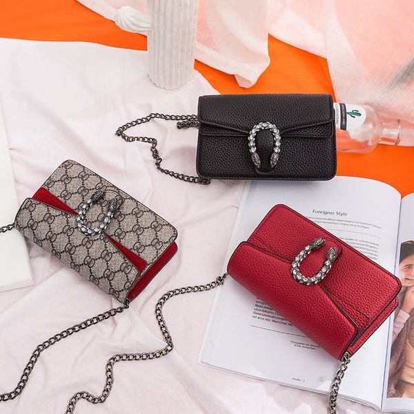 single shoulder diagonal women's 2020 small square small square bag new fashion guangzhou single shoulder chain women's bag, White
single shoulder diagonal women's 2020 small square small square bag new fashion guangzhou single shoulder chain women's bag, White