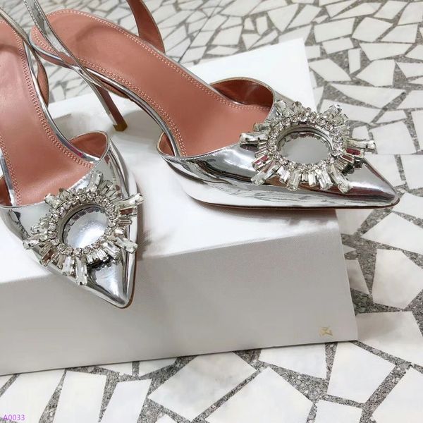the new women shoes with tapered heels come in a sleek black and silver with buckled cowhand rhinestones cs01
the new women shoes with tapered heels come in a sleek black and silver with buckled cowhand rhinestones cs01
