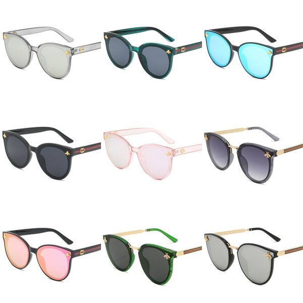 2020 new engraving lens 8300177 sunglasses, fashion large diamond sun visor, pure natural black pattern horns mirror legs sunglasses#330, White;black 
2020 new engraving lens 8300177 sunglasses, fashion large diamond sun visor, pure natural black pattern horns mirror legs sunglasses#330, White;black