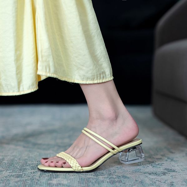 uwonp crystal chunky heel women's 2020 summer new fashion convertible fairy wind mid heel peep toe outer and crystal sandals sandals wo
uwonp crystal chunky heel women's 2020 summer new fashion convertible fairy wind mid heel peep toe outer and crystal sandals sandals wo