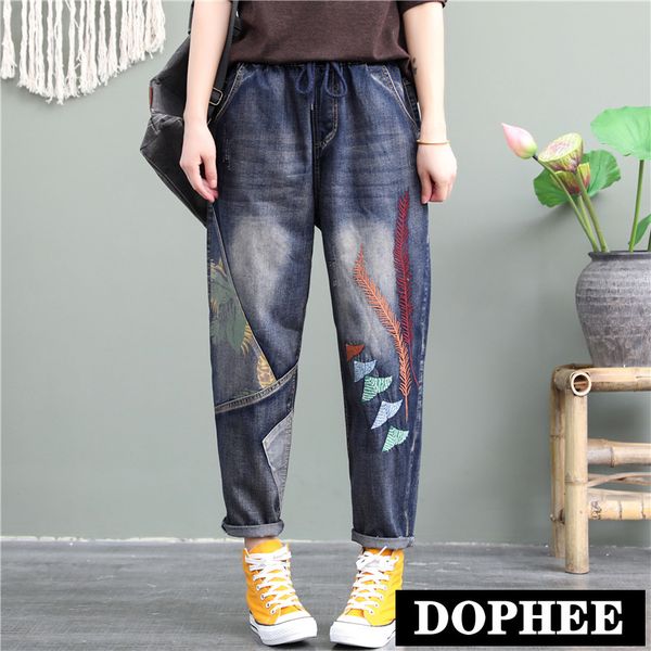 2020 autumn new women's vintage jeans loose trouser elastic waist female embroidered straight pants large size mom denim pants, Blue
2020 autumn new women's vintage jeans loose trouser elastic waist female embroidered straight pants large size mom denim pants, Blue
