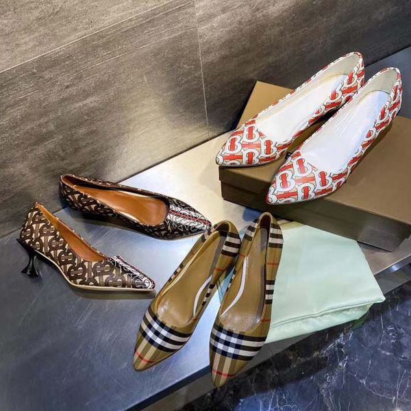 woman sandals slippers shoes slippers sandals slippers casual shoes trainers shoes slide eu:35-41 with box 04bl1802, Black
woman sandals slippers shoes slippers sandals slippers casual shoes trainers shoes slide eu:35-41 with box 04bl1802, Black