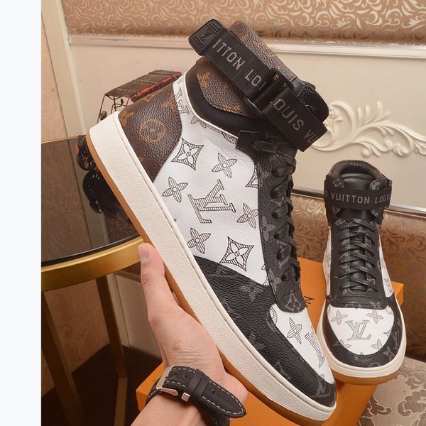 2020rf designer new luxury men's casual sports shoes, outdoor casual shoes, fast delivery and original box, Black
2020rf designer new luxury men's casual sports shoes, outdoor casual shoes, fast delivery and original box, Black