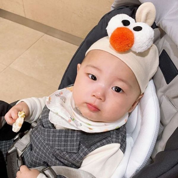 ins korean style new sesame street big-eyed pullover cap baby cap baby boys' and girls' pullover hat children's knot choo hat, Yellow
ins korean style new sesame street big-eyed pullover cap baby cap baby boys' and girls' pullover hat children's knot choo hat, Yellow