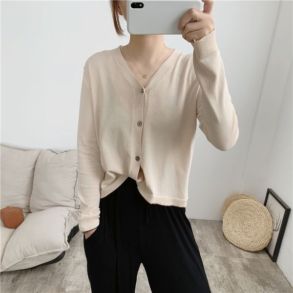 thin short ice silk knitted cardigan women's 2020 new loose slimming short coat sun-proof coat air-conditioned shirt, White;black
thin short ice silk knitted cardigan women's 2020 new loose slimming short coat sun-proof coat air-conditioned shirt, White;black
