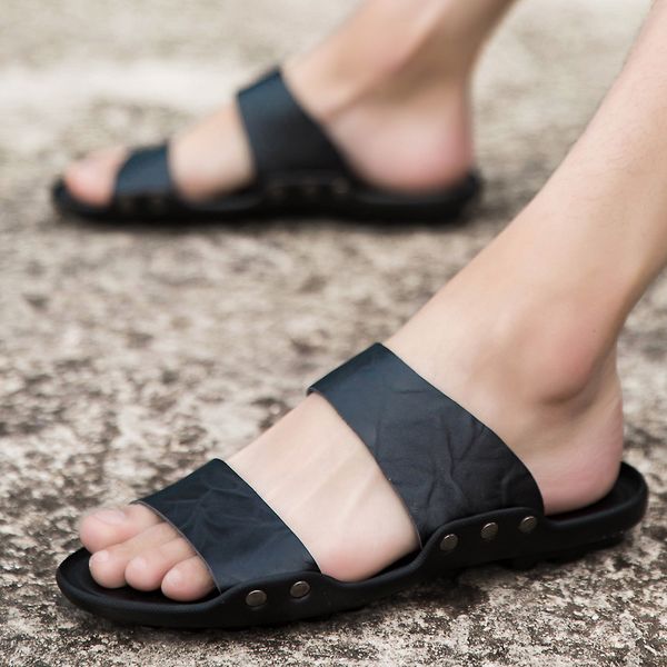 men's slippers summer beach zapatos de hombre leisure shoes man leather breathable soft slippers man flip flops dropshipping, Black
men's slippers summer beach zapatos de hombre leisure shoes man leather breathable soft slippers man flip flops dropshipping, Black