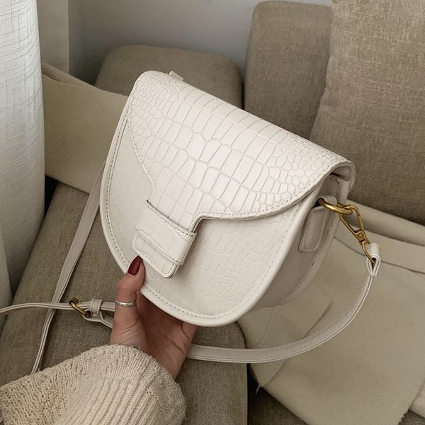 stone pattern saddle crossbody bag 2020 fashion new high-quality leather women's designer handbag travel shoulder messenger bag
stone pattern saddle crossbody bag 2020 fashion new high-quality leather women's designer handbag travel shoulder messenger bag