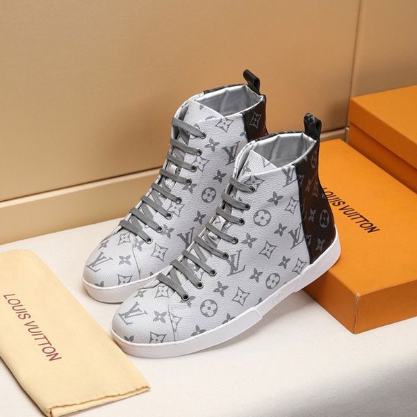 2020qm designer new luxury men's casual sports shoes, outdoor casual shoes, fast delivery and original box, Black
2020qm designer new luxury men's casual sports shoes, outdoor casual shoes, fast delivery and original box, Black