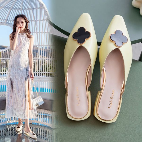 2020 design new leather baotou flat women sandals luxury gift shoes slippers fashion casual all-match women' shoes ing, Black;grey
2020 design new leather baotou flat women sandals luxury gift shoes slippers fashion casual all-match women' shoes ing, Black;grey