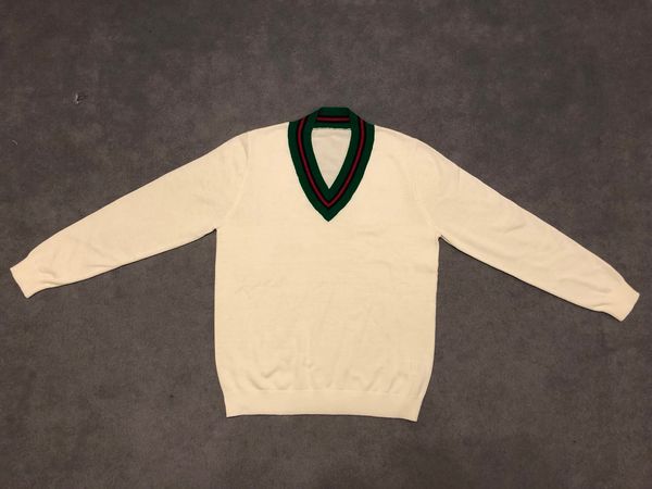 2020 new fashion warm knit sweater embroidery men and women fashion sweatshirt men and women skateboard pullover, Black;brown
2020 new fashion warm knit sweater embroidery men and women fashion sweatshirt men and women skateboard pullover, Black;brown