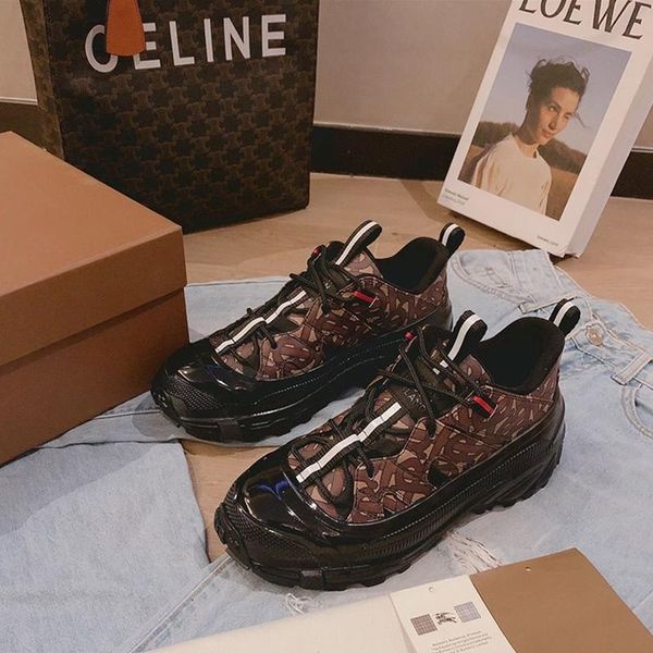 2020qw designer new luxury men's casual sports shoes, men's designer casual shoes of with original box, Black
2020qw designer new luxury men's casual sports shoes, men's designer casual shoes of with original box, Black