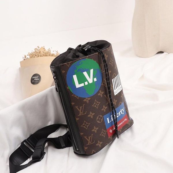 new drop ship fashion classic womens luxury designer leather bucket bag handbag drawstring shoulder bag messenger crossbody bags fast delive
new drop ship fashion classic womens luxury designer leather bucket bag handbag drawstring shoulder bag messenger crossbody bags fast delive