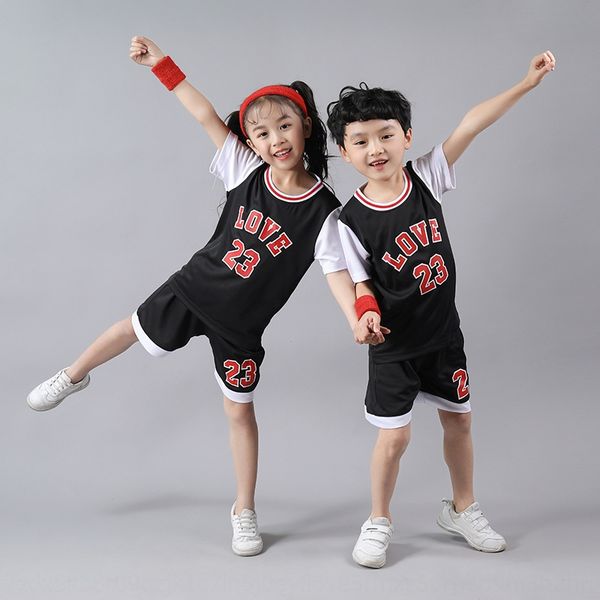 children's sports vest set summer vest t-shirt shorts 2020 new korean men's letter t-shirt children's shorts two-piece set
children's sports vest set summer vest t-shirt shorts 2020 new korean men's letter t-shirt children's shorts two-piece set