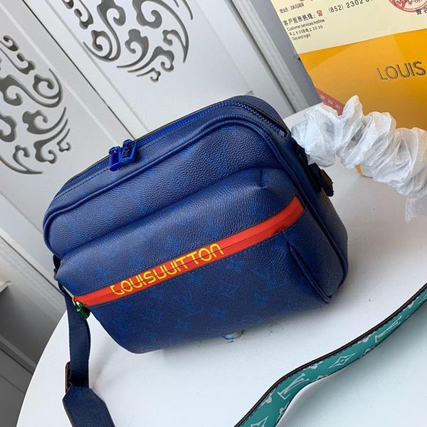 fast delivery mens bag leather shoulder bags zipper crossbody bag trend luxury designer men messenger bags sac bandoulière
fast delivery mens bag leather shoulder bags zipper crossbody bag trend luxury designer men messenger bags sac bandoulière