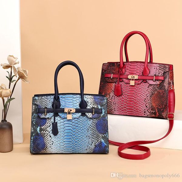 luxury designer handbag hand woman leather cross body bag famous tote fashion women bag handbags shoulder brand bag wallet
luxury designer handbag hand woman leather cross body bag famous tote fashion women bag handbags shoulder brand bag wallet