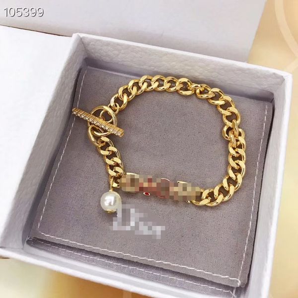 стиль new style luxury дизайнера браслет леди содержащей letters кирпич bracele подходят для подарков, бесплатная авиапочта 2072012b, Silver
стиль new style luxury дизайнера браслет леди содержащей letters кирпич bracele подходят для подарков, бесплатная авиапочта 2072012b, Silver