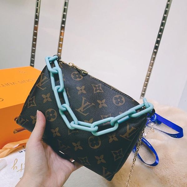 корабль падения женщины сумки урожай классический стиль кожа сумка bolsa де hombro роскошные сумки цепи crossbody сумка женская hobo тотализ
корабль падения женщины сумки урожай классический стиль кожа сумка bolsa де hombro роскошные сумки цепи crossbody сумка женская hobo тотализ