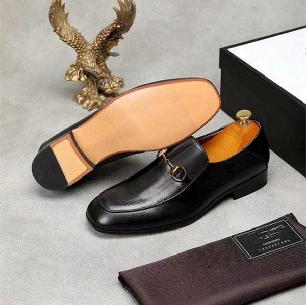 new fashion superstar men's casual shoes luxurious designers sports shoes leather letter printing embossed size 38-45, Black
new fashion superstar men's casual shoes luxurious designers sports shoes leather letter printing embossed size 38-45, Black