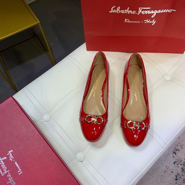 new9 luxury personality ladies casual shoes fashion versatile flat shoes business work women's shoes original box packaging fast delive, Black
new9 luxury personality ladies casual shoes fashion versatile flat shoes business work women's shoes original box packaging fast delive, Black