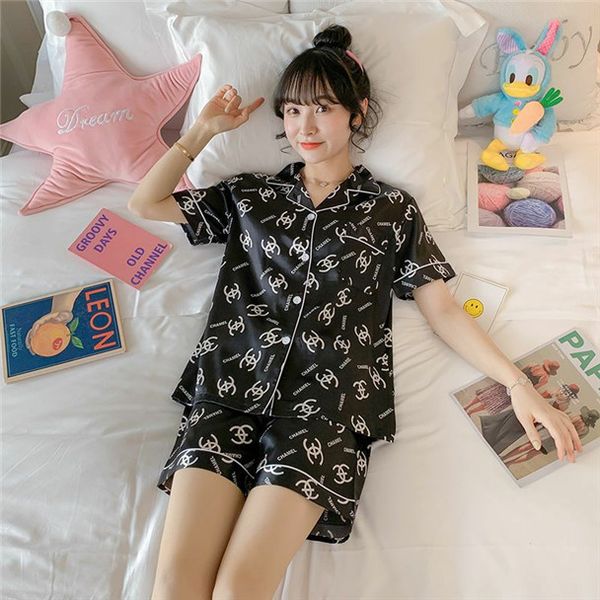 g1 summer students korean version of lovely home wear set ice silk pajamas women summer short sleeve two piece suit imitation silk, White
g1 summer students korean version of lovely home wear set ice silk pajamas women summer short sleeve two piece suit imitation silk, White