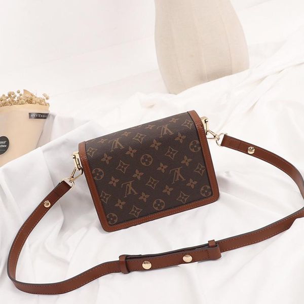 bolso bandolera women leather shoulder small flap crossbody bags chain designer luxury womens bag vintage classic shoulder bag messenger bag
bolso bandolera women leather shoulder small flap crossbody bags chain designer luxury womens bag vintage classic shoulder bag messenger bag