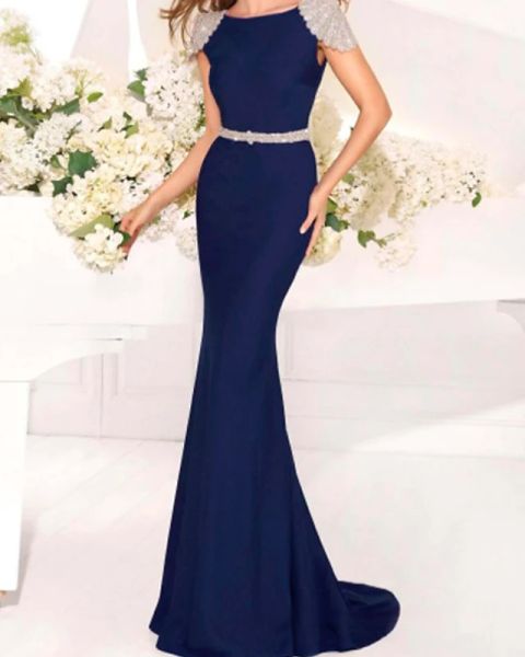mermaid / trumpet open back formal evening dress jewel neck short sleeve sweep / brush train charmeuse with crystals beading, Black;red
mermaid / trumpet open back formal evening dress jewel neck short sleeve sweep / brush train charmeuse with crystals beading, Black;red