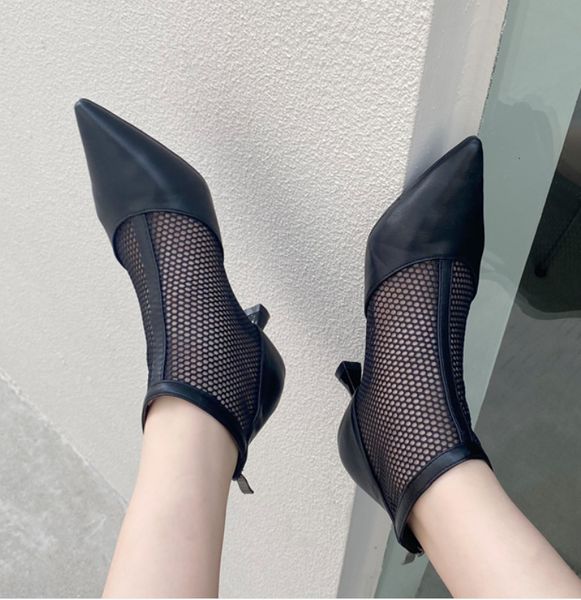 boots женщины нью-2020 zipper женские резиновые ботинки дождя пинетки ladies роскошная высокий каблук сандалии mid-теленок mid теленок моды, Black
boots женщины нью-2020 zipper женские резиновые ботинки дождя пинетки ladies роскошная высокий каблук сандалии mid-теленок mid теленок моды, Black