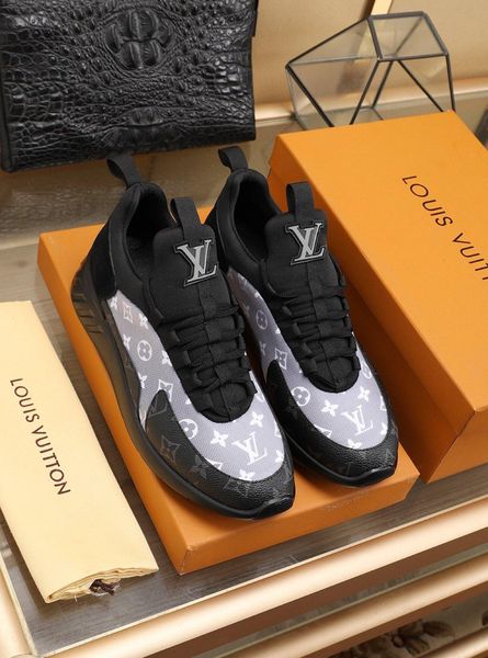 2020wd limited edition new fashion trend wild men's casual comfortable shoes hiking shoes sports shoes original box packaging, Black
2020wd limited edition new fashion trend wild men's casual comfortable shoes hiking shoes sports shoes original box packaging, Black