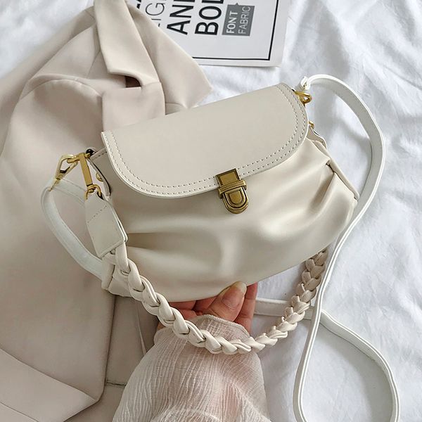 french design fashion large capacity handbag & elegant shoulder bag messenger bag width 25cm height 15cm thickness 13cm
french design fashion large capacity handbag & elegant shoulder bag messenger bag width 25cm height 15cm thickness 13cm