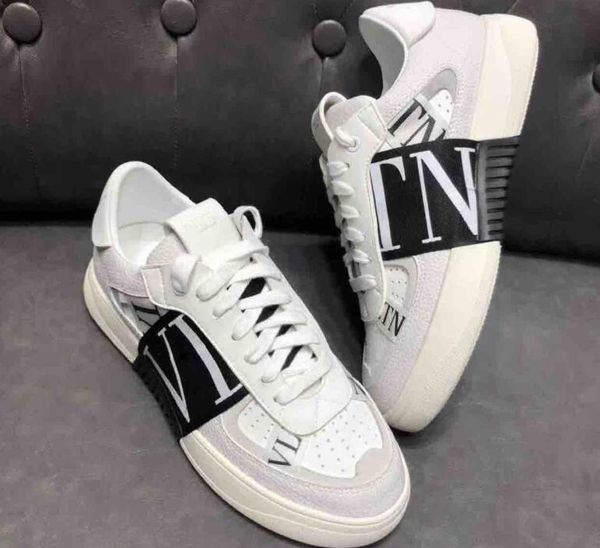 2020 new platform shoes italy fashion mens womens open sneakers stripe studs genuine leather flat casual designer shoes 36-45, Black
2020 new platform shoes italy fashion mens womens open sneakers stripe studs genuine leather flat casual designer shoes 36-45, Black