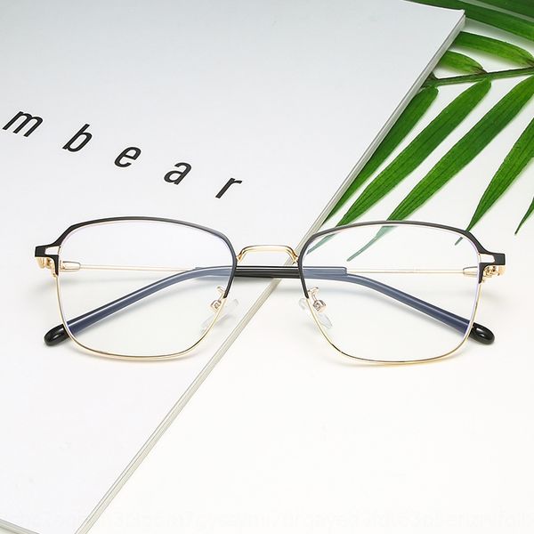 2020 new anti-blue myopia light plain fashion metal square glasses frame men's and women's myopia glasses, Silver
2020 new anti-blue myopia light plain fashion metal square glasses frame men's and women's myopia glasses, Silver