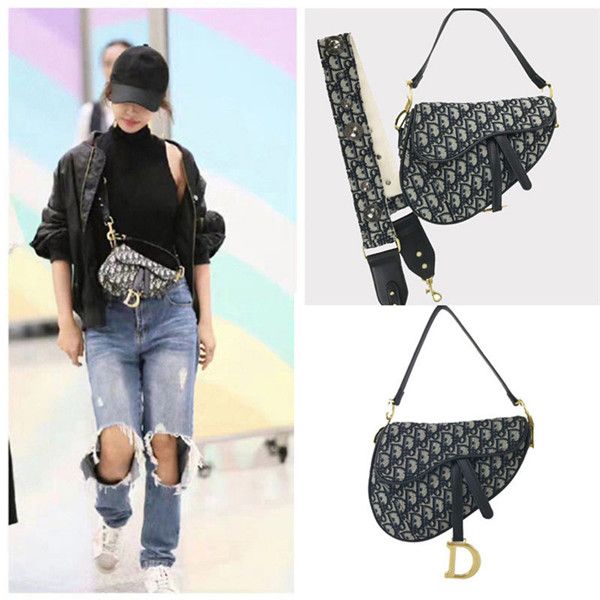 2020 mobile phone bag saddle bag vintage embroidered handbag 2 colors women d cosmetic bag
2020 mobile phone bag saddle bag vintage embroidered handbag 2 colors women d cosmetic bag